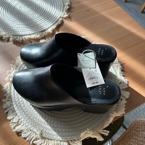 Target Black Mules Women’s Size 9